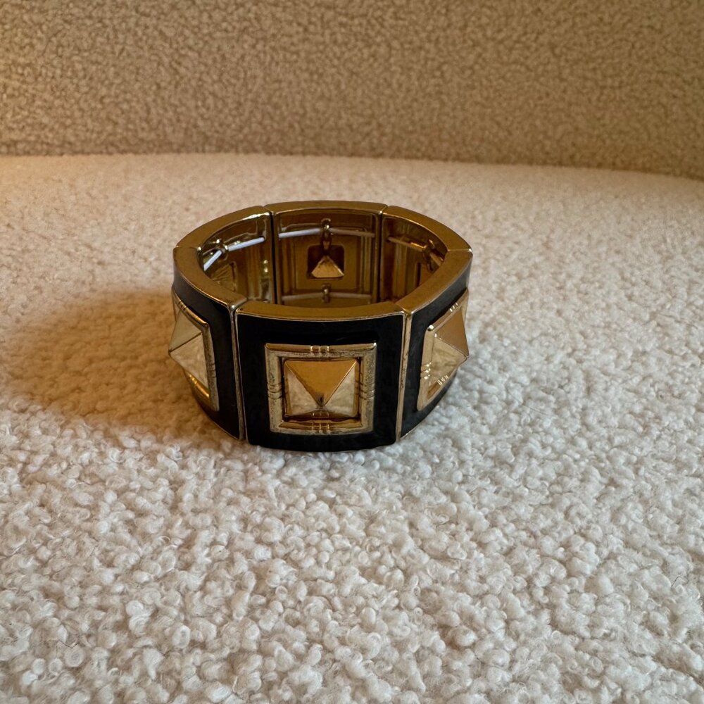 Banana Republic Pyramid Stretch Black & Gold Bracelet